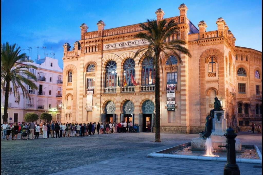 Apartamento Plaza Viuda Cádiz Eksteriør bilde